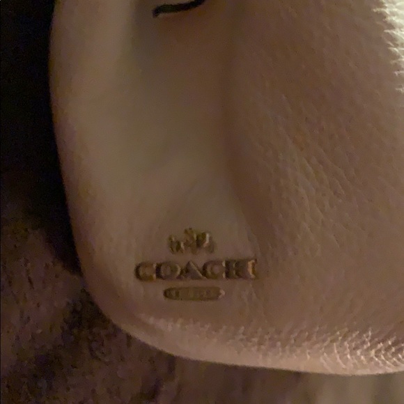 Sold another site —Coach Cream Leather Handbag - Picture 3 of 16